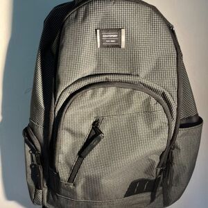 EASTSPORT BACKPACK GREAT FOR SCHOOL